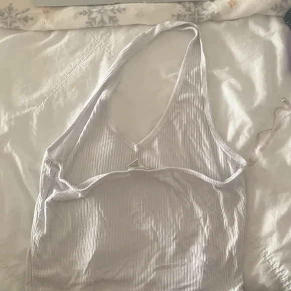 Halter top - Picture 2 of 3